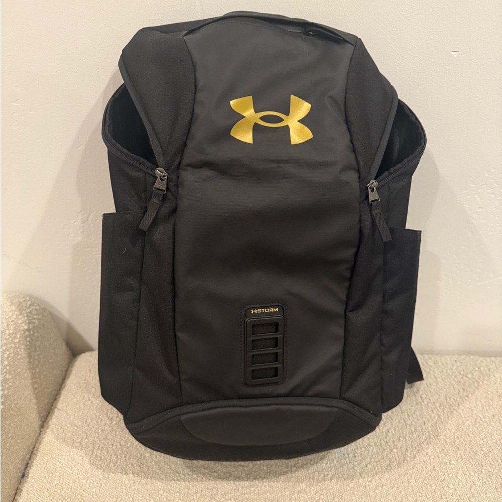Under Armour Men's Backpack in Black with Gold Logo